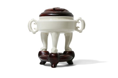 Lot 80 - A SMALL CHINESE WHITE-GLAZED INCENSE BURNER....