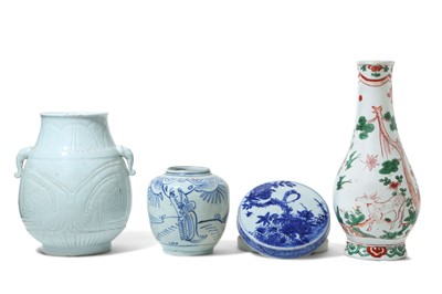Lot 496 - THREE CHINESE VASES. Ming Dynasty or later....