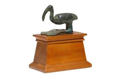 Lot 19 - AN EGYPTIAN BRONZE IBIS Late Period, Circa 664...