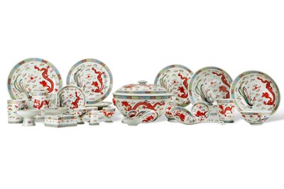 Lot 407 - A CHINESE FAMILLE ROSE 'DRAGON AND PHOENIX'...