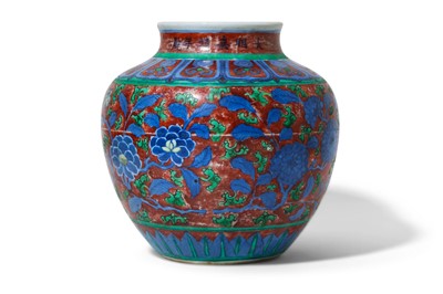 Lot 219 - A CHINESE ENAMELLED BLUE AND WHITE JAR....