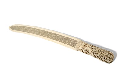 Lot 145 - A BURMESE RETICULATED IVORY PAPER KNIFE. 19th...