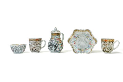 Lot 58 - A COLLECTION OF CHINESE EXPORT WARE. Qing...