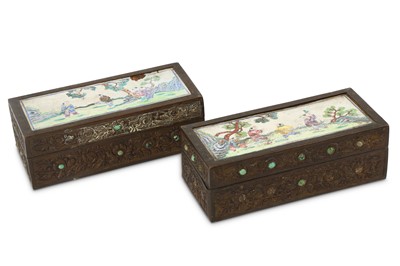 Lot 174 - A PAIR OF CANTON ENAMEL INLAID RECTANGULAR...