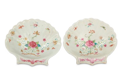 Lot 392 - TWO CHINESE FAMILLE ROSE SHELL-SHAPED SALTS....