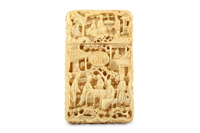 Lot 156 - A CHINESE CANTON CARVED IVORY CARD CASE. Qing...
