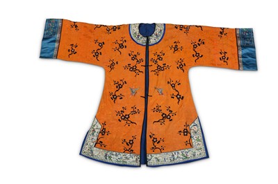 Lot 302 - A CHINESE PEACH-GROUND LADY'S ROBE. Late Qing...