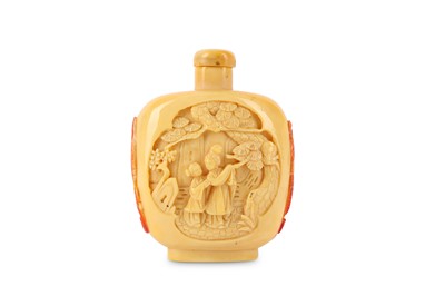 Lot 458 - A CHINESE HORNBILL IVORY SNUFF BOTTLE. Qing...