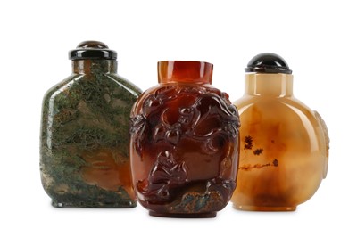 Lot 456 - THREE CHINESE AGATE SNUFF BOTTLES. Qing...