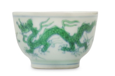 Lot 68 - A SMALL CHINESE DOUCAI 'DRAGON' CUP. The...
