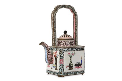 Lot 385 - A CHINESE FAMILLE ROSE CANTON ENAMEL ‘PRECIOUS...