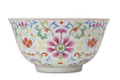 Lot 38 - A CHINESE FAMILLE ROSE 'LOTUS' BOWL. Qing...