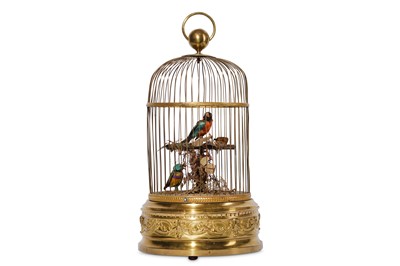 Lot 94 - AN EARLY 20TH CENTURY GILT BRASS SINGING BIRDS...