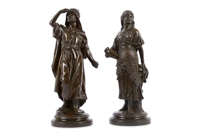 Lot 36 - A PAIR OF LATE 19TH / EARLY 20TH CENTURY...