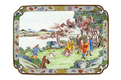 Lot 394 - A CHINESE FAMILLE ROSE CANTON ENAMEL ‘EUROPEAN...