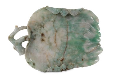 Lot 904 - A LARGE CHINESE APPLE-GREEN JADEITE 'FINGER...