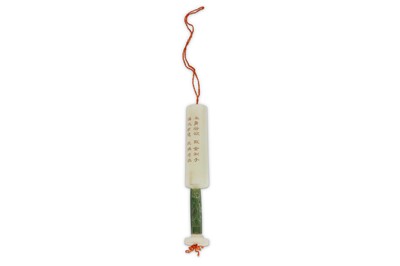 Lot 331 - A CHINESE WHITE JADE PENDANT WITH A SPINACH...