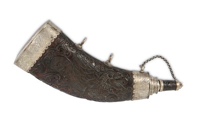 Lot 313 - A TIBETAN SILVER-MOUNTED HORN POWDER FLASK. ...