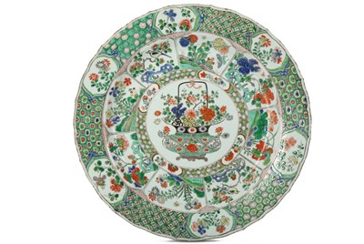 Lot 479 - A LARGE CHINESE FAMILLE VERTE 'FLOWER VASE'...