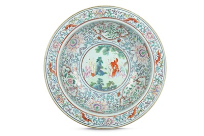 Lot 262 - A LARGE CHINESE DOUCAI 'BOYS' BASIN. Qing...
