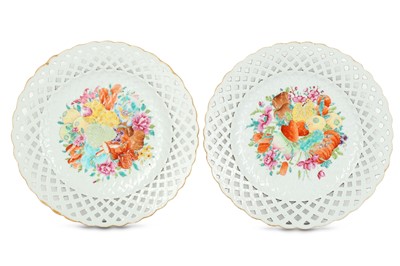 Lot 408 - A PAIR OF CHINESE FAMILLE ROSE 'BOTANICAL'...