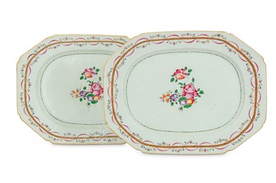 Lot 936 - A PAIR OF CHINESE FAMILLE ROSE MEAT DISHES....