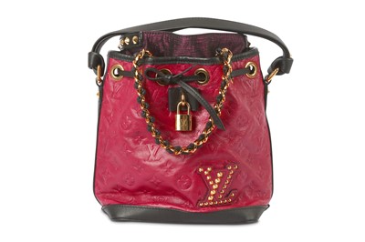 Lot 360 - Louis Vuitton Cranberry Double Jeu Neo Noe,...