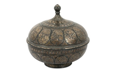 Lot 241 - A BIDRI SILVER-INLAID LIDDED BOWL