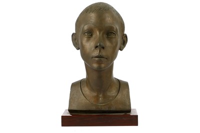 Lot 102 - A first half 20th Century bronze bust of a...