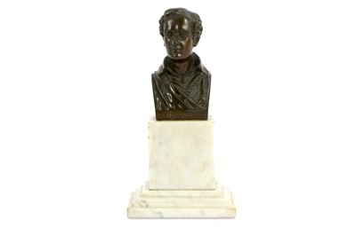 Lot 16 - A BRONZE BUST OF LORD BYRON IN GREEK UNIFORM...