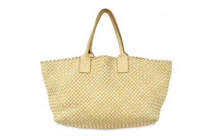 Lot 219 - Bottega Veneta Pastel Cabat