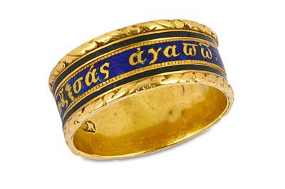 Lot 54 - A COMMEMORATIVE ENAMEL AND GOLD LOVE TOKEN...