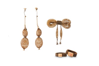 Lot 327 - A GROUP OF 19th CENTURY HAIRWORK JEWELS...