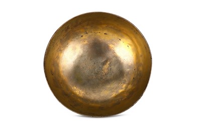 Lot 256 - An early to mid-19th century Greek or Balkan unmarked silver gilt and niello bowl, circa 1820-50