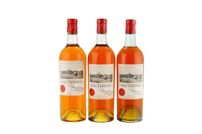 Lot 588 - Sauternes Premier Cru - Bottled by Mitchell and Son Wine Merchants of Dublin Sauternes