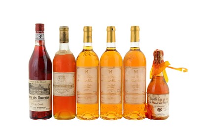 Lot 424 - Assorted Bottles of Dessert Wine