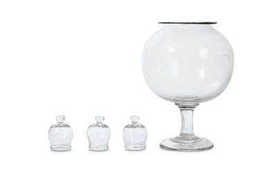 Lot 370 - AN EARLY 19TH CENTURY GLASS LEECH JAR WITH...