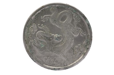 Lot 995 - A CHINESE BRONZE MIRROR.