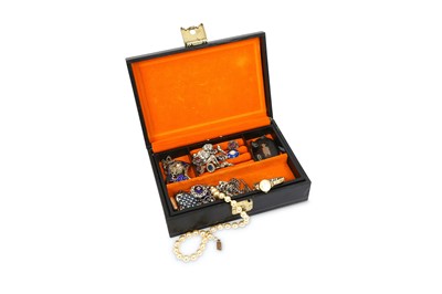 Lot 215A - A collection of costume jewellery, including...