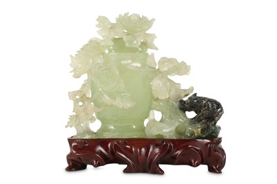 Lot 358 - A CHINESE SERPENTINE 'BEAR' VASE AND COVER.