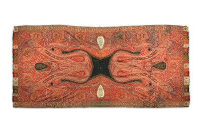 Lot 71 - A KASHMIRI SHAWL