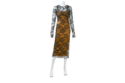 Lot 17 - Dolce and Gabbana Cordonetto Lace Dress - size 40