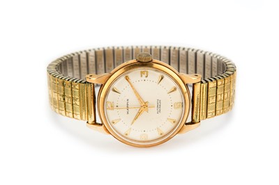 Lot 51 - MAPPIN. A MEN'S 9K YELLOW GOLD AUTOMATIC...