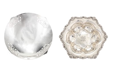 Lot 75 - Two sterling silver bowls, one American, North...