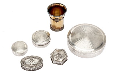 Lot 93 - A mixed group of French 950 standard silver...