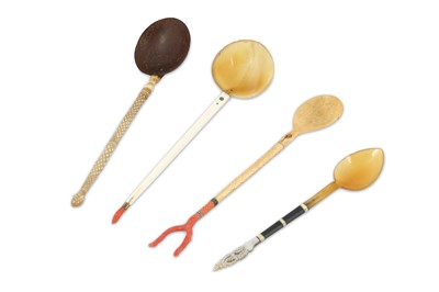 Lot 85 - λ FOUR OTTOMAN SHERBET SPOONS