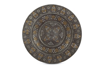 Lot 216 - A GOLD AND SILVER-INLAID KOFTGARI DISH