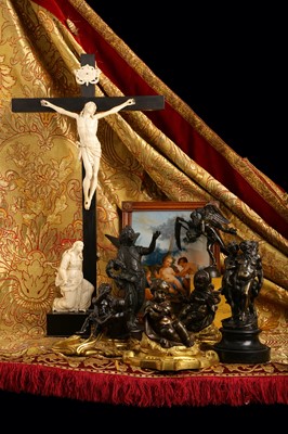 Lot 12 - A 17TH CENTURY ITALIAN IVORY AND EBONY...