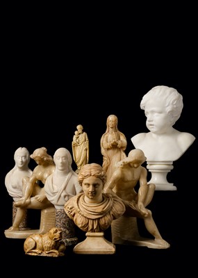 Lot 33 - AN 18TH CENTURY ITALIAN MARBLE BUST OF A...