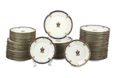 Lot 176 - A large quantity of Limoges dinner plates,...